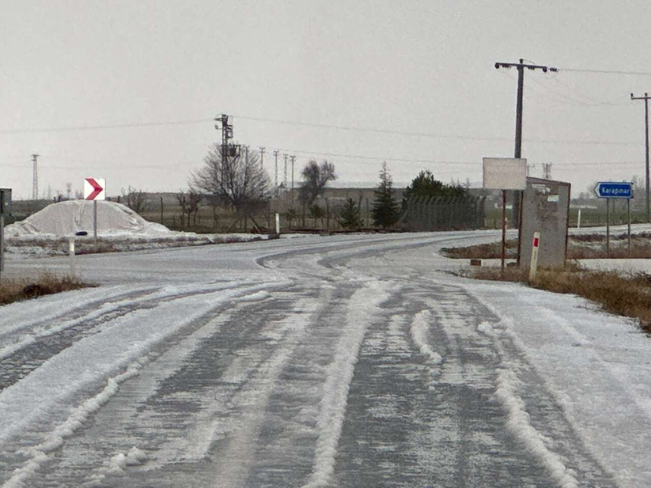 Konya’da etkili olan yağmur yerini dolu yağışına bıraktı 10